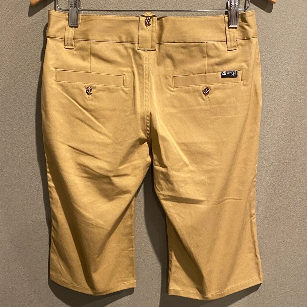 Orage Women's Khaki Bermudas
